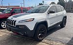 2015 Cherokee Thumbnail 3