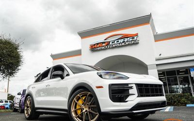 Photo of a 2024 Porsche Cayenne Turbo GT SUV for sale