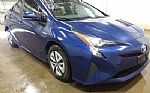 2016 Prius Thumbnail 1