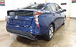 2016 Prius Thumbnail 3