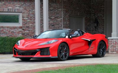 Photo of a 2023 Chevrolet Corvette Convertible for sale