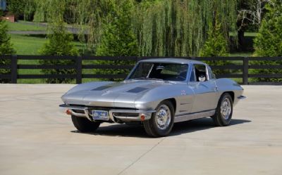 Photo of a 1963 Chevrolet Corvette Split Window Coupe for sale