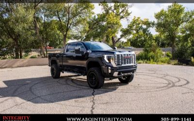 Photo of a 2024 GMC Sierra 2500HD Denali Truck for sale