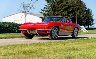 Photo of a 1963 Chevrolet Corvette Convertible for sale