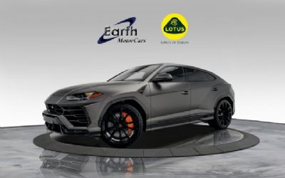 Photo of a 2022 Lamborghini Urus $302,635 Msrp Hard Loaded for sale