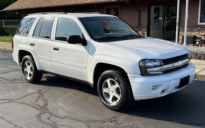 Photo of a 2006 Chevrolet Trailblazer LS 4WD SUV for sale