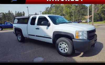 Photo of a 2009 Chevrolet Silverado 1500 Work Truck EXT. Cab Short Bed 4WD for sale