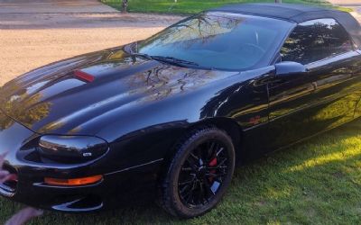 Photo of a 2002 Chevrolet Camaro Convertible for sale