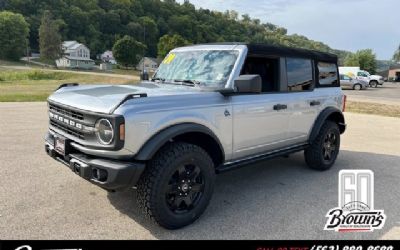 Photo of a 2024 Ford Bronco Black Diamond for sale