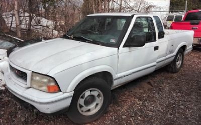 Photo of a 1998 GMC Sonoma SLS for sale