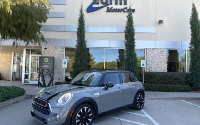 Photo of a 2015 Mini Cooper S Manual for sale