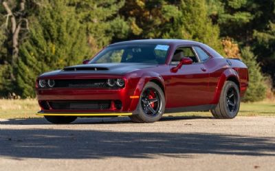 Photo of a 2018 Dodge Challenger Coupe for sale