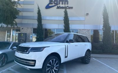 Photo of a 2023 Land Rover Range Rover SE for sale