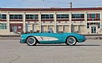 1960 Corvette Thumbnail 2