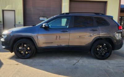 Photo of a 2018 Jeep Cherokee Latitude for sale