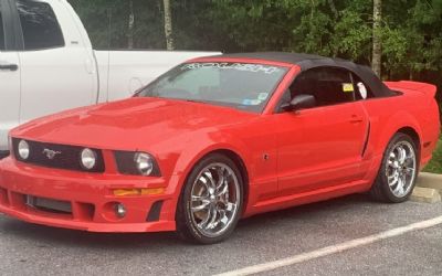 Photo of a 2005 Ford Mustang Convertible for sale