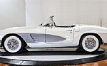 1961 Corvette Thumbnail 6