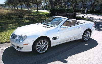 Photo of a 2007 Mercedes-Benz SL Class SL550 for sale