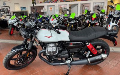 Photo of a 2024 Moto Guzzi V7 Stone for sale