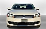 2013 Passat Thumbnail 3