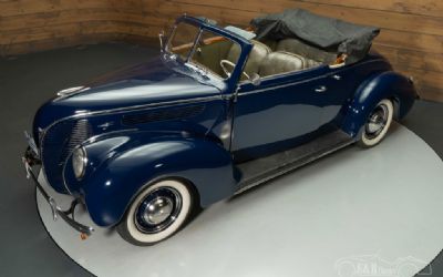 1938 Ford V8 Cabriolet