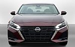 2024 Altima Thumbnail 3