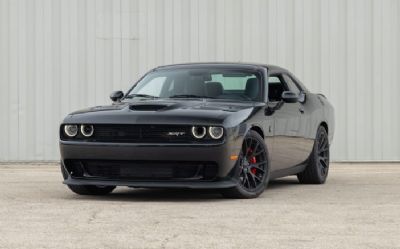 Photo of a 2015 Dodge Challenger Coupe for sale