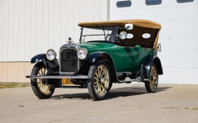 Photo of a 1920 Nash Touring Sedan Convertible for sale