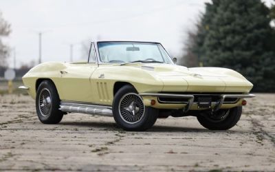 Photo of a 1965 Chevrolet Corvette Convertible for sale