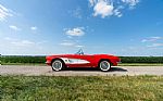 1961 Corvette Thumbnail 2