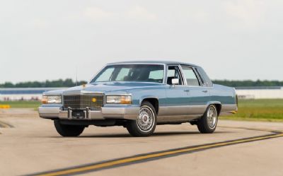 Photo of a 1992 Cadillac Fleetwood Sedan for sale