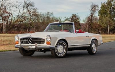 Photo of a 1969 Mercedes-Benz 280SL Convertible for sale