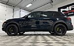 2017 Cayenne Thumbnail 11