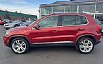 2016 Tiguan Thumbnail 5