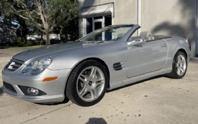 Photo of a 2007 Mercedes-Benz SL550 Convertible for sale