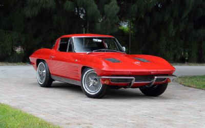 Photo of a 1963 Chevrolet Corvette Split Window Coupe for sale