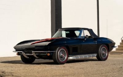 Photo of a 1967 Chevrolet Corvette Convertible for sale