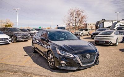 Photo of a 2019 Nissan Altima 2.5 SV Sedan for sale