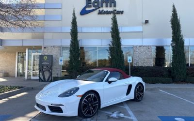 Photo of a 2017 Porsche 718 Boxster Roadster for sale