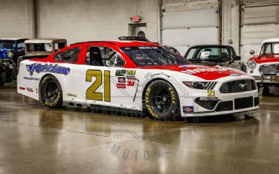 Photo of a 2014 Nascar CUP Car for sale