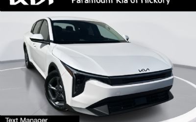 Photo of a 2025 Kia K4 LXS for sale