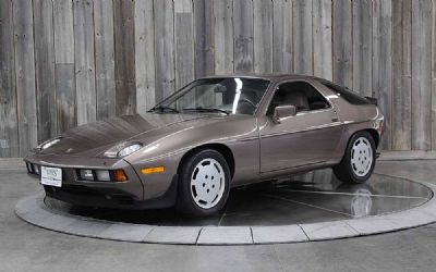 Photo of a 1984 Porsche 928S for sale