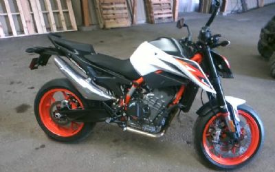 Photo of a 2021 KTM Duke 890 R for sale