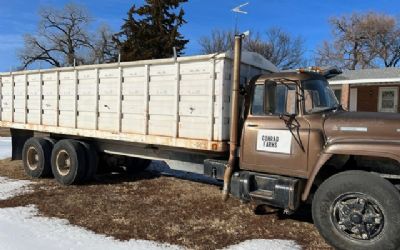 Photo of a 1976 International 1850 Grain Truck for sale