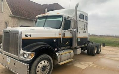 Photo of a 2001 International 9900I Semi Tractor for sale