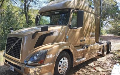 Photo of a 2015 Volvo Vnl62t670 Semi-Tractor for sale