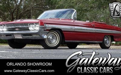 Photo of a 1961 Oldsmobile Starfire Convertible for sale