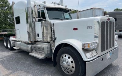 Photo of a 2022 Peterbilt 389 Semi-Tractor for sale