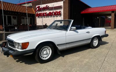 Photo of a 1976 Mercedes-Benz 450SL Convertible for sale