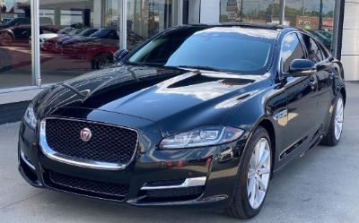 Photo of a 2016 Jaguar XJ 4DR SDN R-Sport AWD for sale